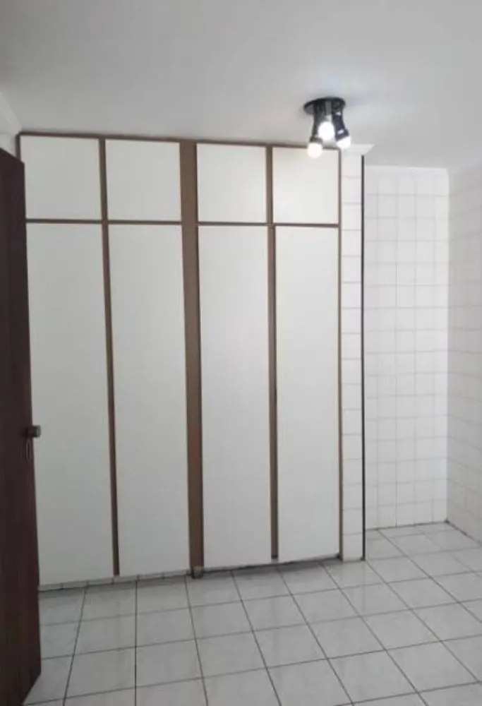Casa, 3 quartos, 597 m² - Foto 1