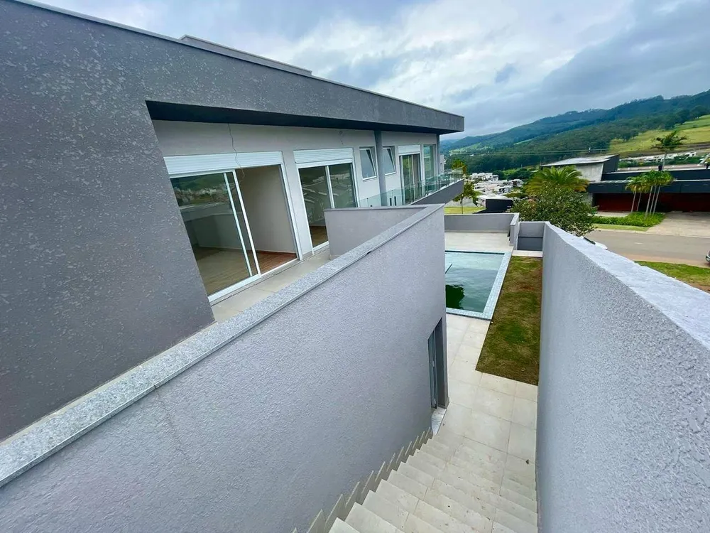 Casa, 3 quartos, 270 m² - Foto 3