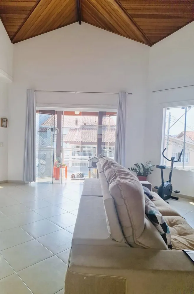 Casa, 4 quartos, 190 m² - Foto 7