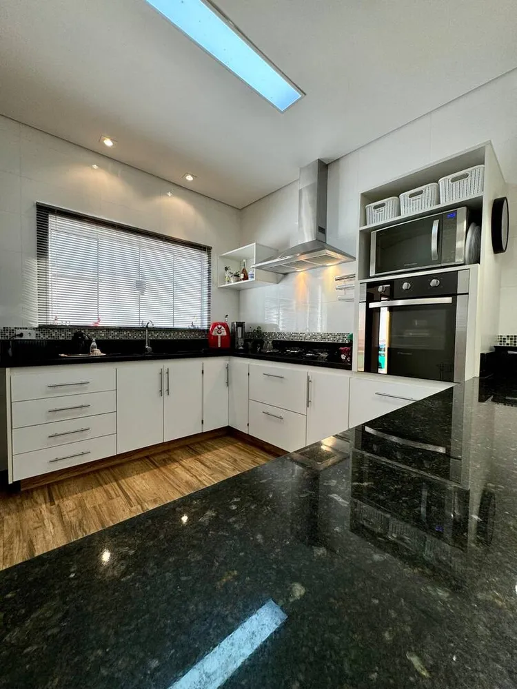 Casa, 4 quartos, 396 m² - Foto 4