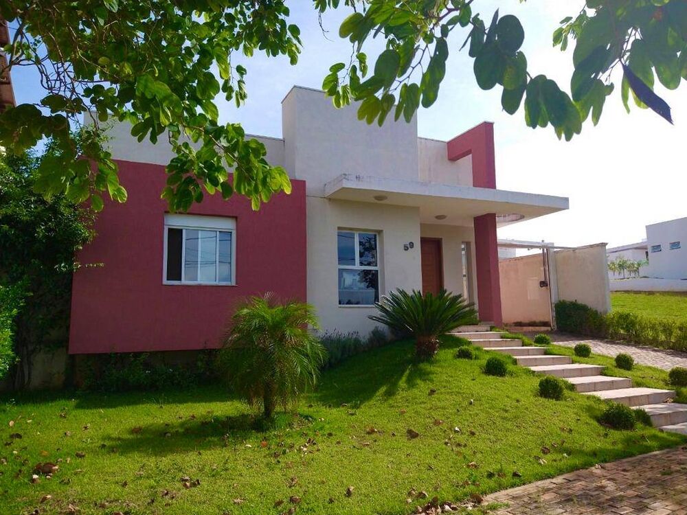 Casa, 3 quartos, 230 m² - Foto 1
