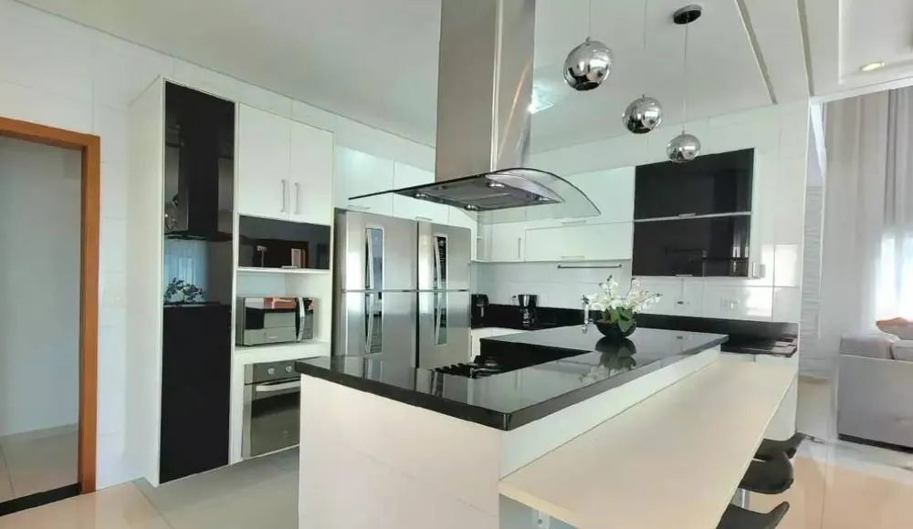 Casa, 4 quartos, 545 m² - Foto 2