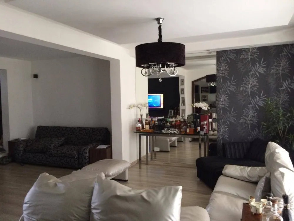 Casa, 4 quartos, 500 m² - Foto 1