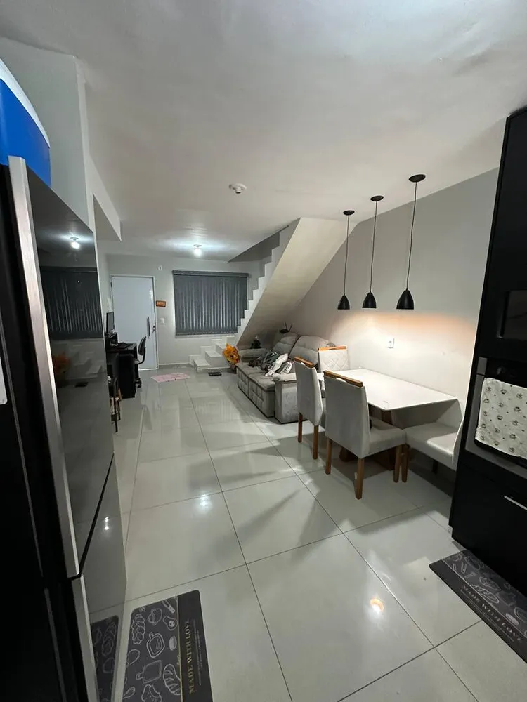 Casa, 2 quartos, 74 m² - Foto 1
