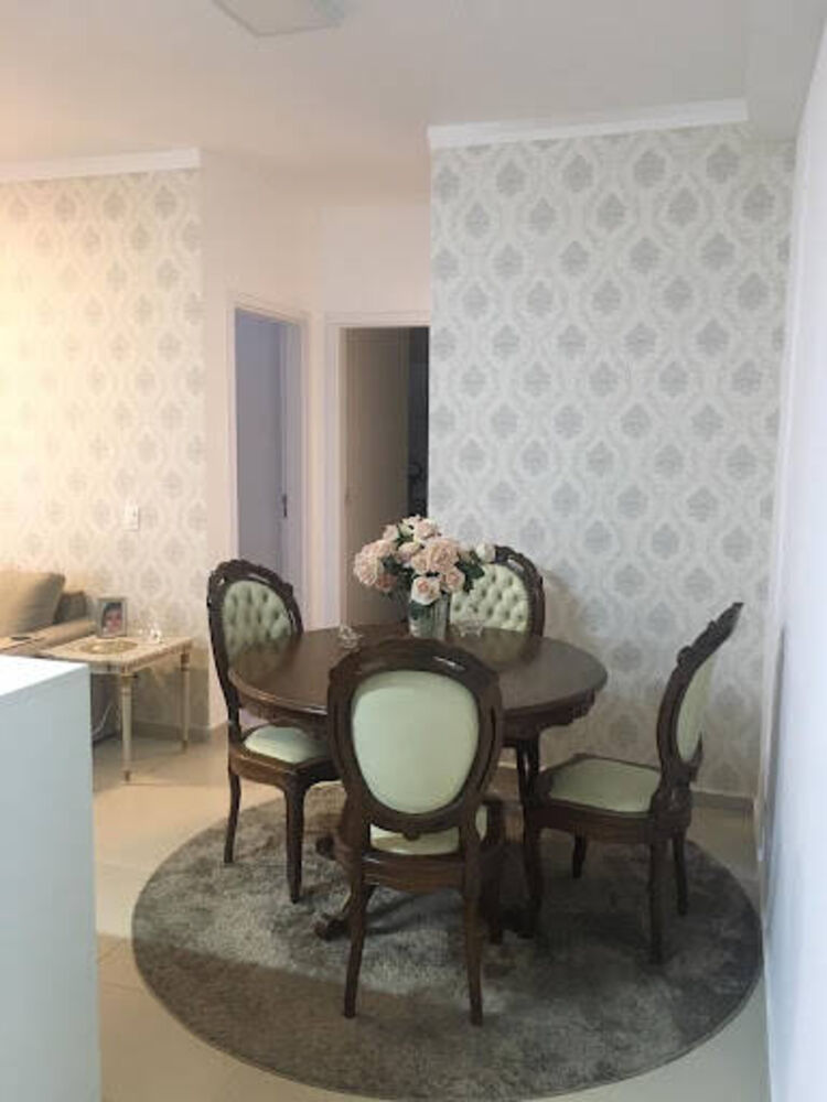 Apartamento à venda com 2 quartos, 70m² - Foto 1