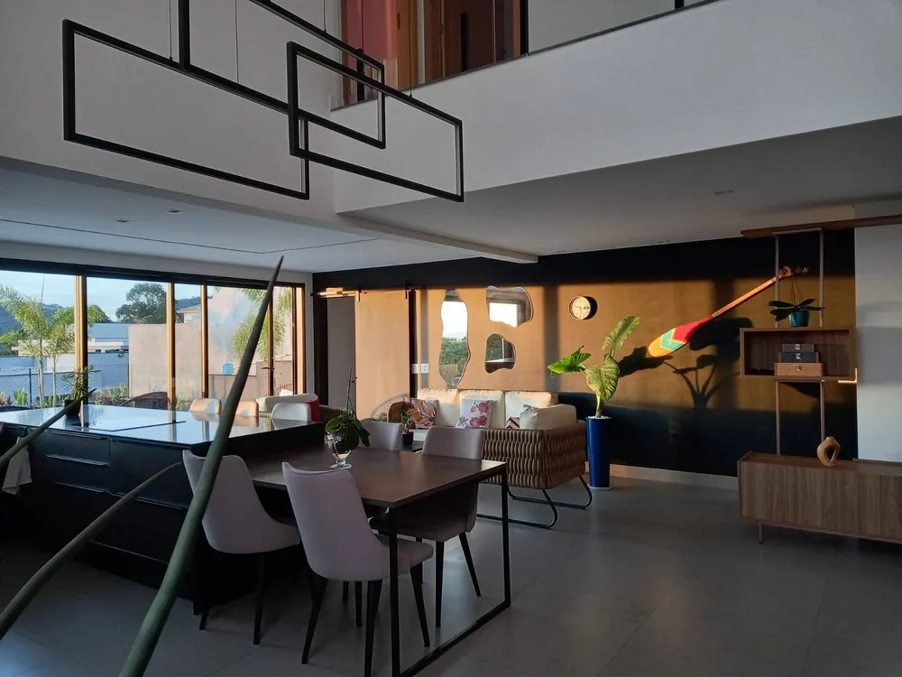 Casa, 4 quartos, 267 m² - Foto 6