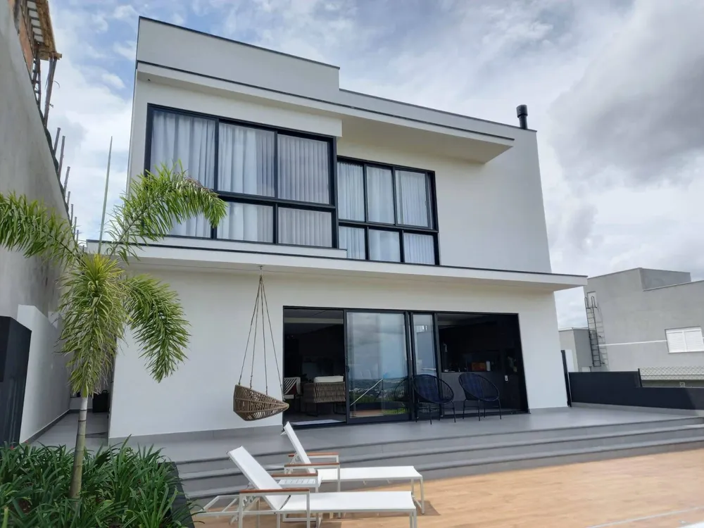 Casa, 4 quartos, 267 m² - Foto 1
