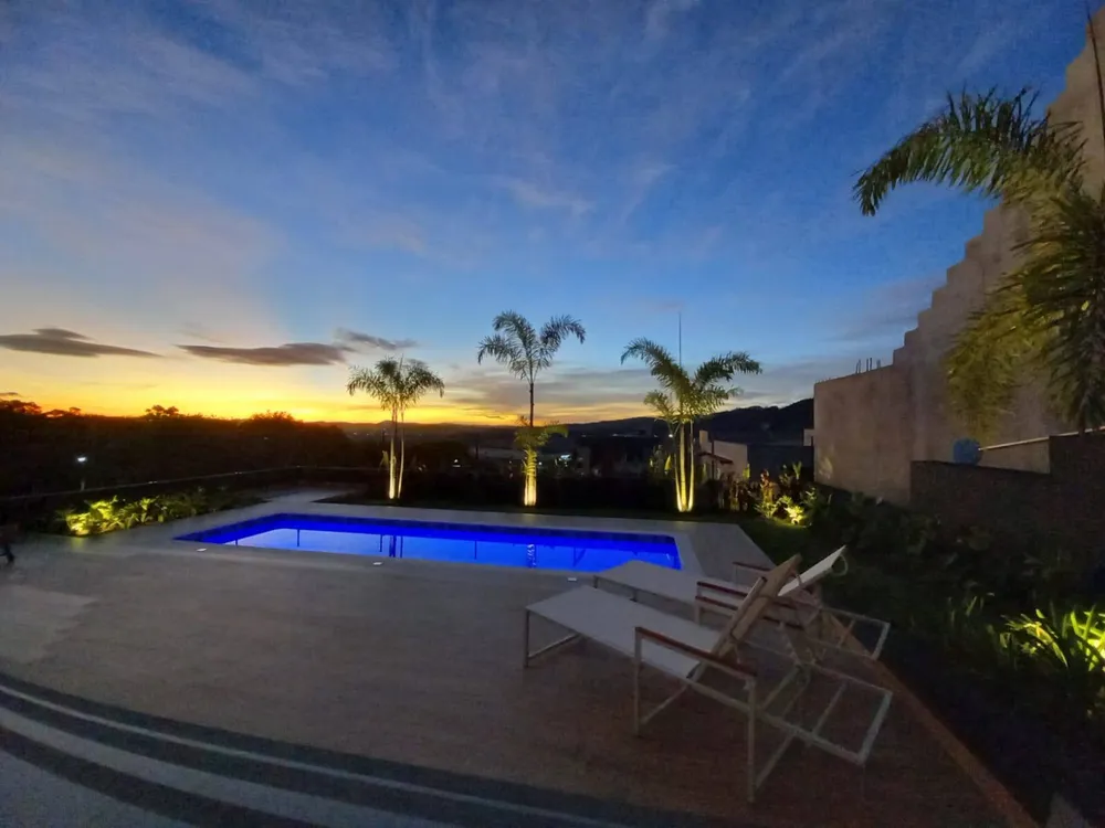 Casa, 4 quartos, 267 m² - Foto 2