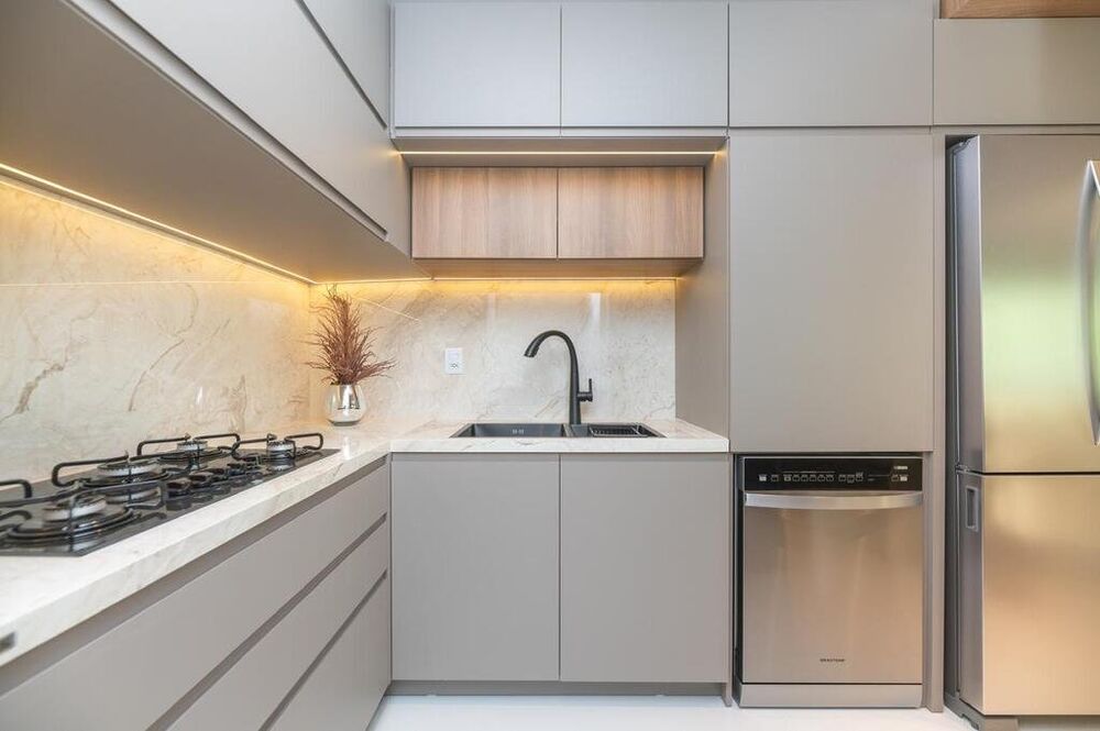 Apartamento à venda com 3 quartos, 98m² - Foto 9