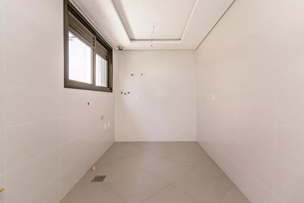 Apartamento à venda com 3 quartos, 169m² - Foto 11