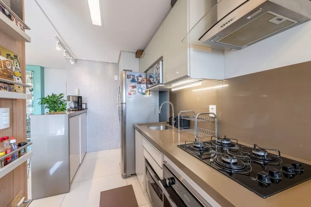 Apartamento à venda com 2 quartos, 77m² - Foto 8