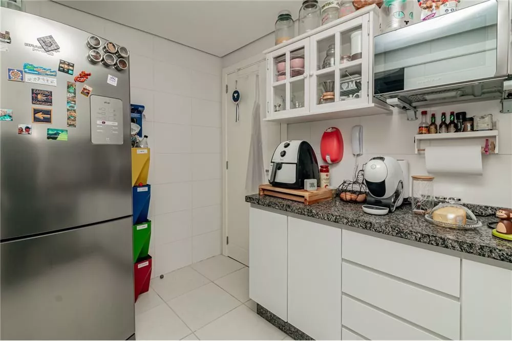 Apartamento à venda com 2 quartos, 90m² - Foto 4