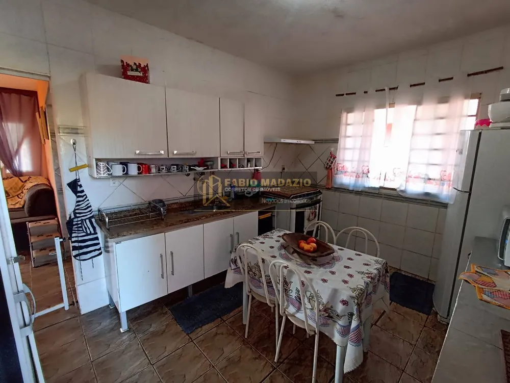 Casa, 7 quartos, 254 m² - Foto 3