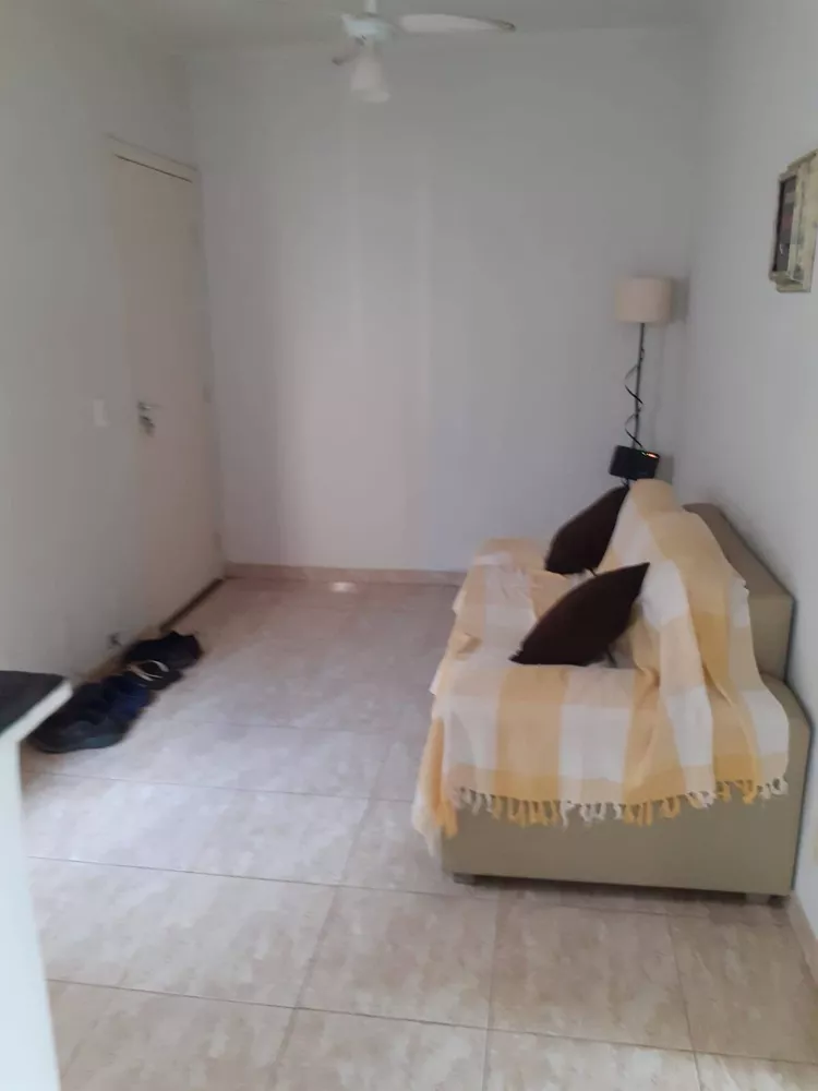 Apartamento à venda com 2 quartos, 45m² - Foto 3