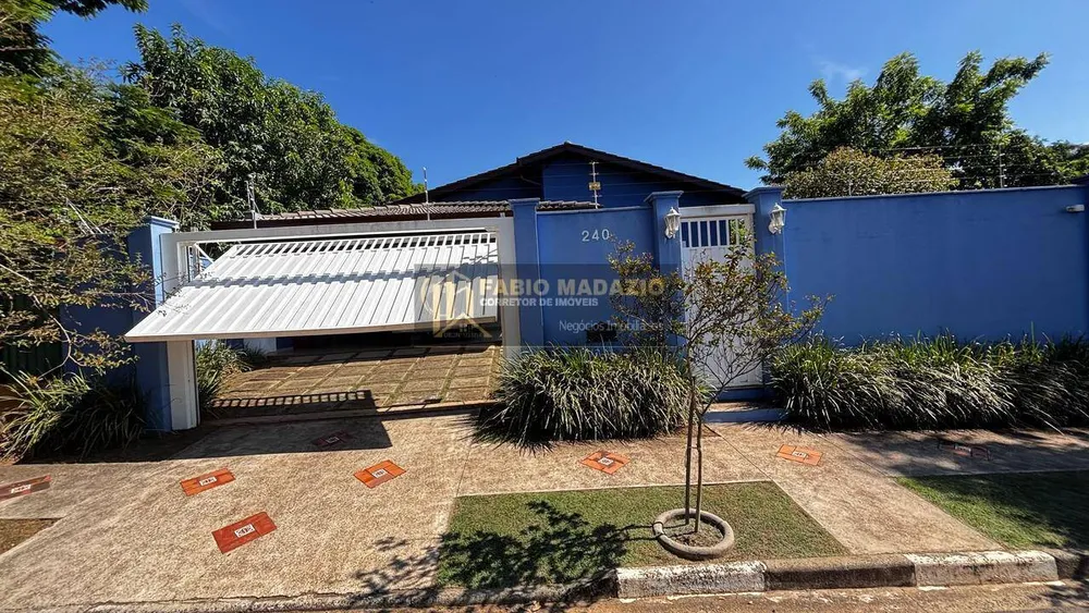Casa, 3 quartos, 237 m² - Foto 3