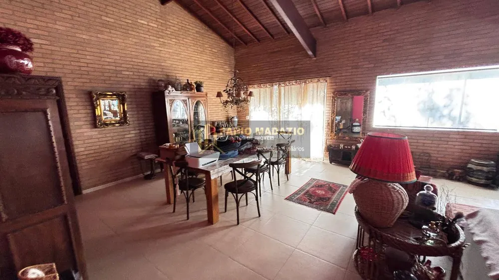 Casa, 3 quartos, 237 m² - Foto 2
