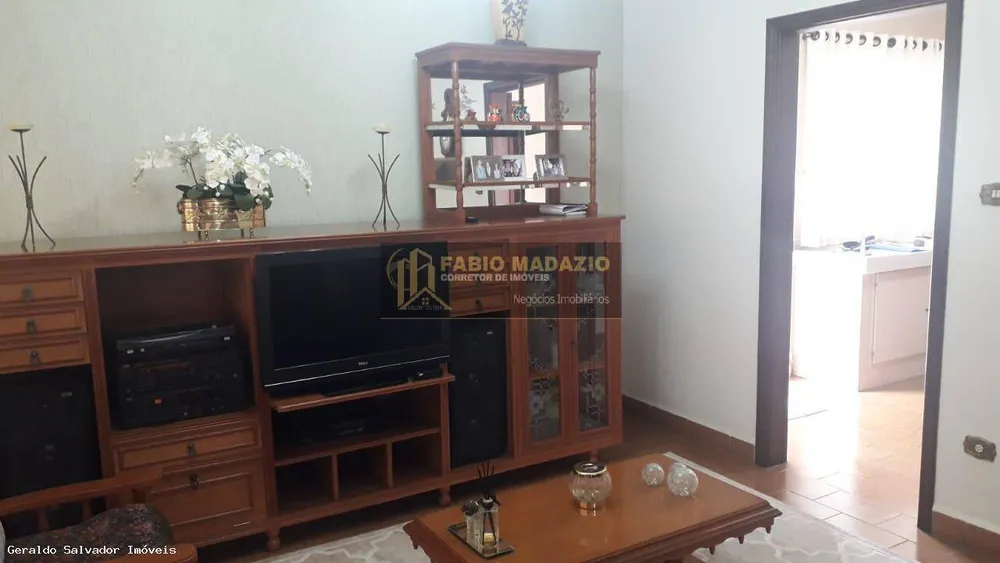 Casa, 3 quartos, 225 m² - Foto 2