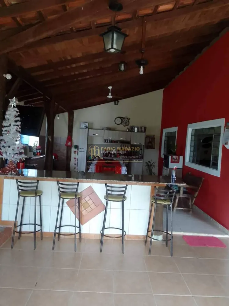 Chácara, 4 quartos, 5000 m² - Foto 1