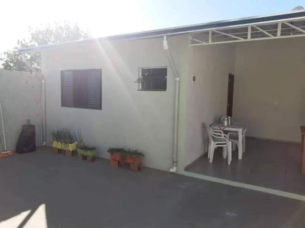 Casa à venda com 3 quartos, 180m² - Foto 8