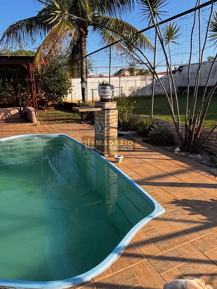 Casa, 3 quartos, 210 m² - Foto 2