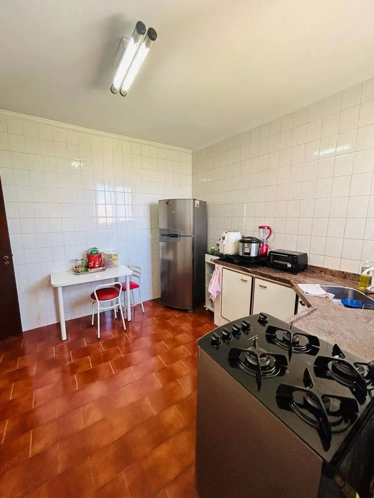 Apartamento à venda com 2 quartos, 83m² - Foto 4