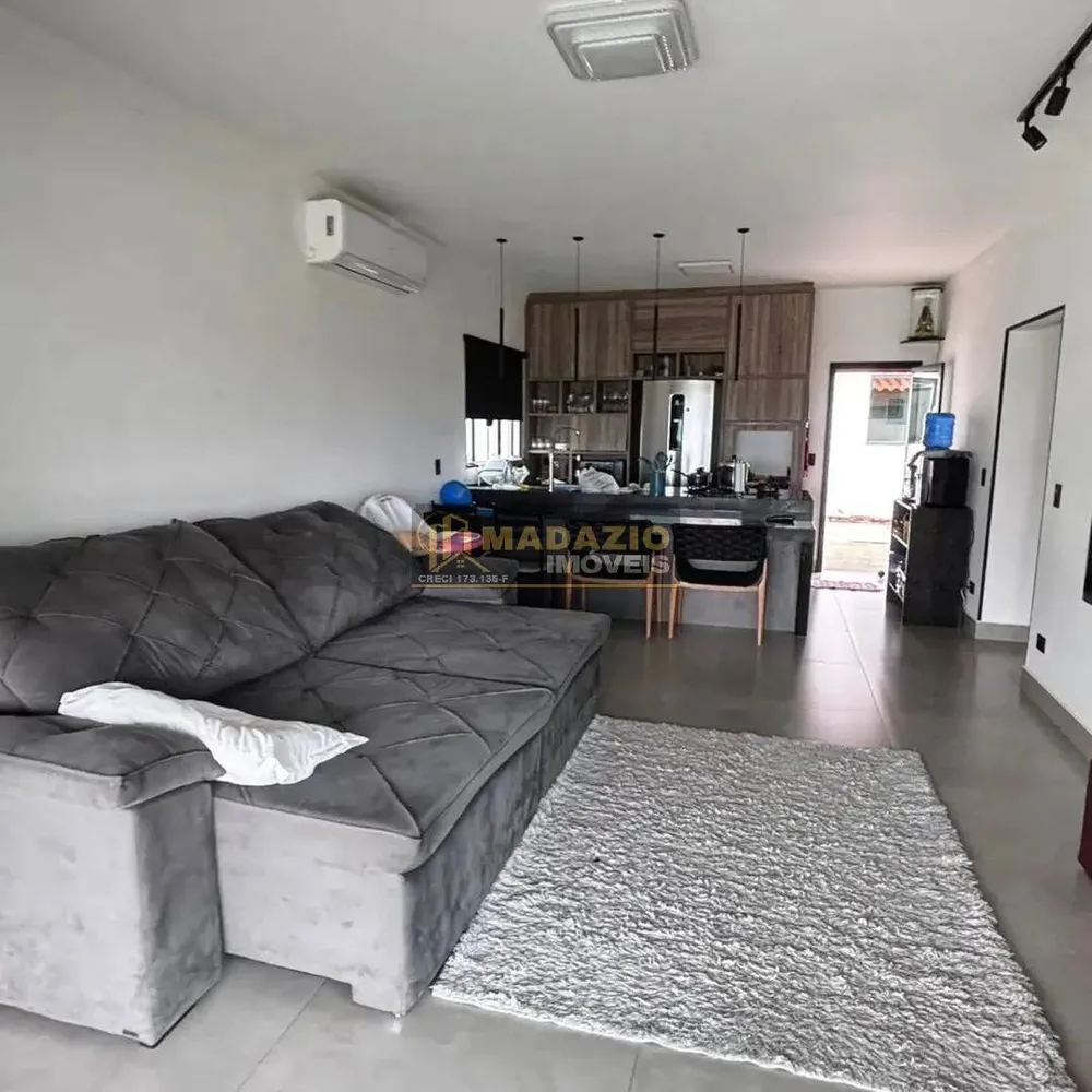 Casa, 3 quartos, 180 m² - Foto 2