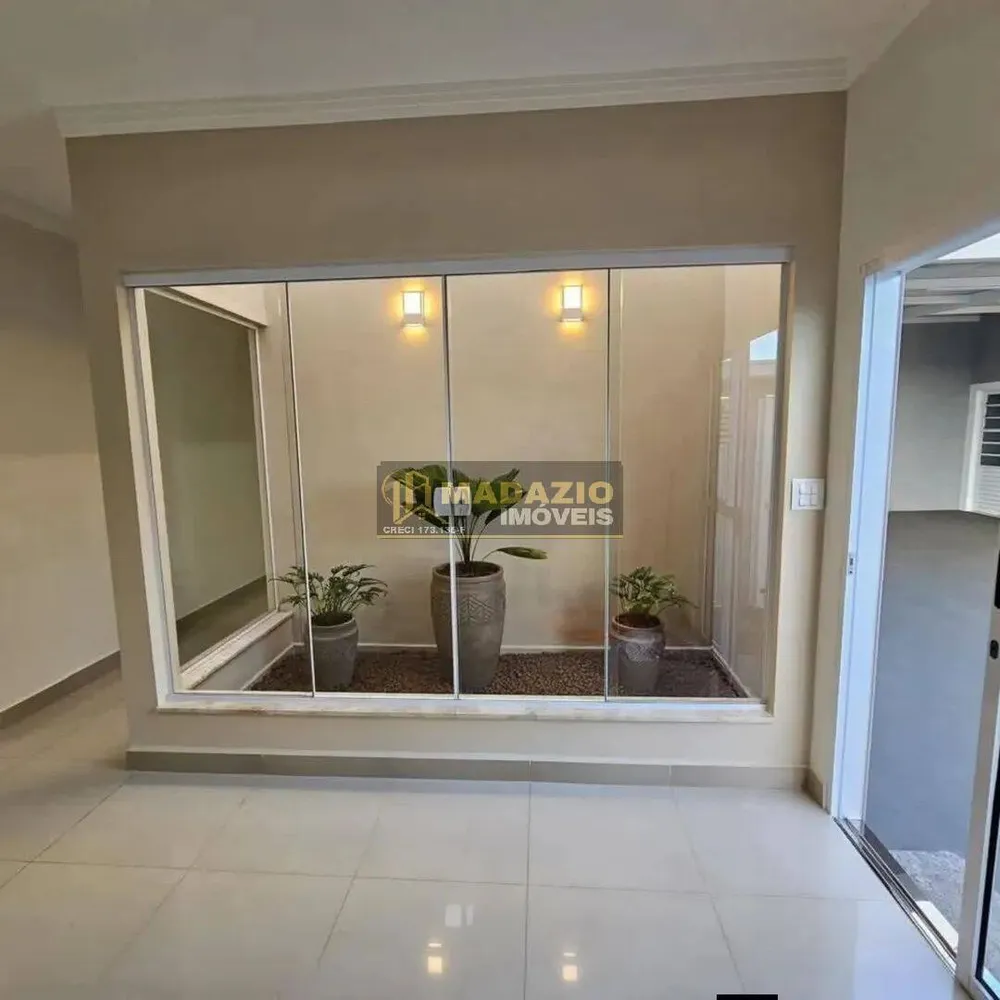 Casa, 3 quartos, 290 m² - Foto 3