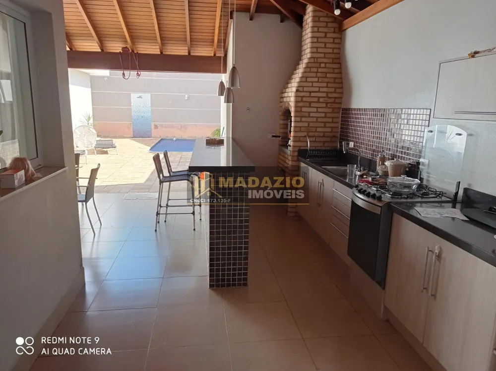 Casa, 3 quartos, 270 m² - Foto 11