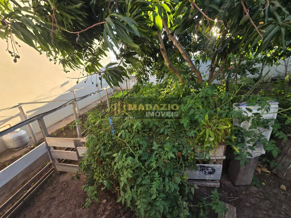 Casa, 4 quartos, 250 m² - Foto 2