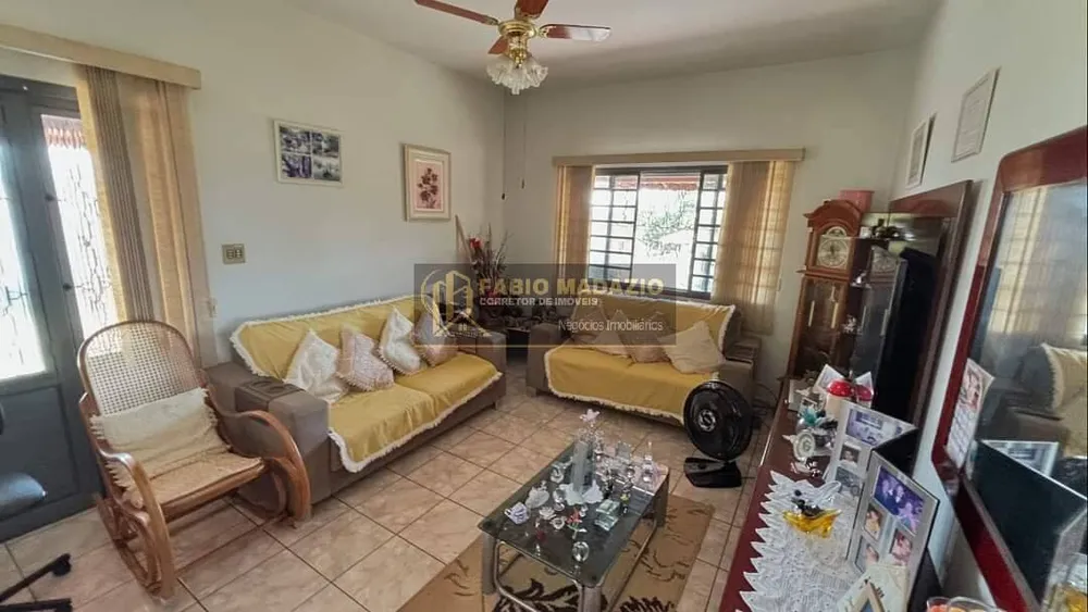 Casa, 5 quartos, 240 m² - Foto 2