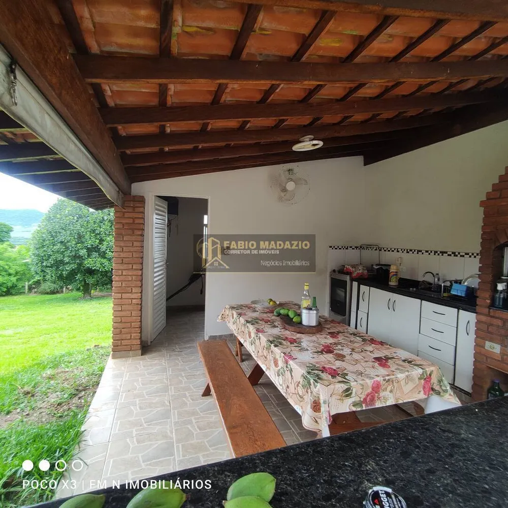 Chácara, 3 quartos, 1080 m² - Foto 3