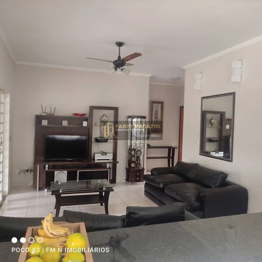Chácara, 3 quartos, 1080 m² - Foto 5