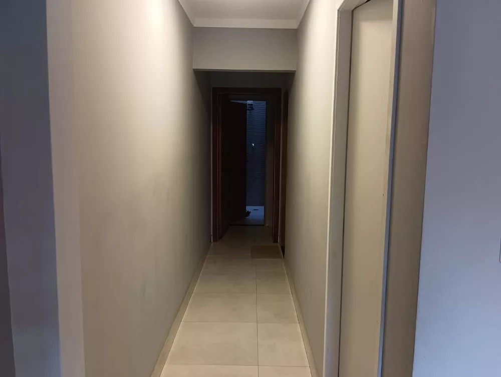 Casa à venda com 2 quartos, 190m² - Foto 4