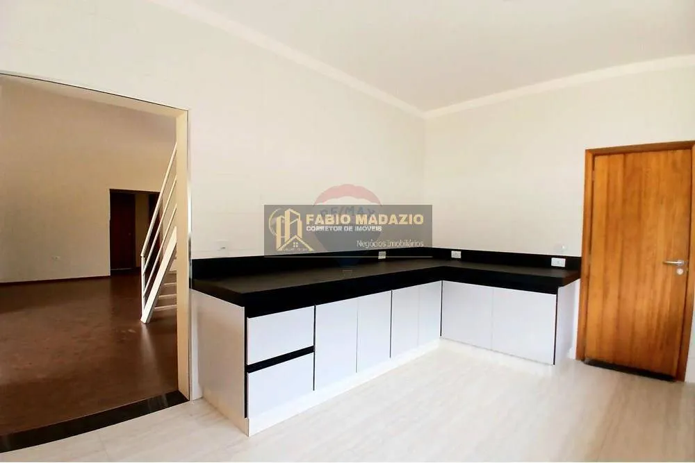 Sítio, 3 quartos, 1034 m² - Foto 1