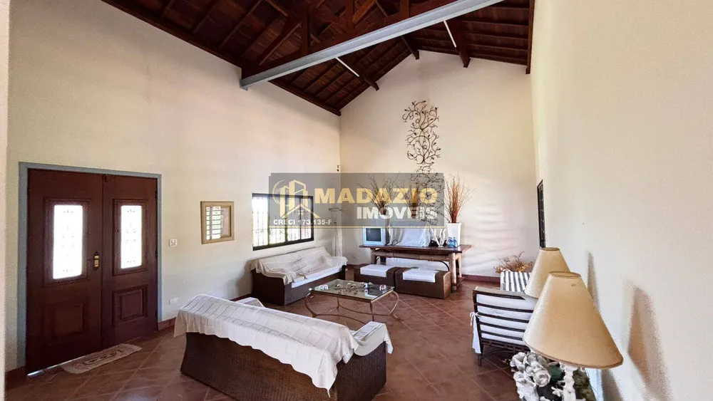 Chácara, 3 quartos, 5000 m² - Foto 1