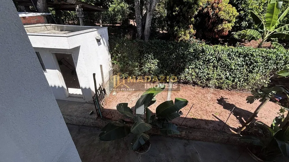 Chácara, 3 quartos, 1050 m² - Foto 4
