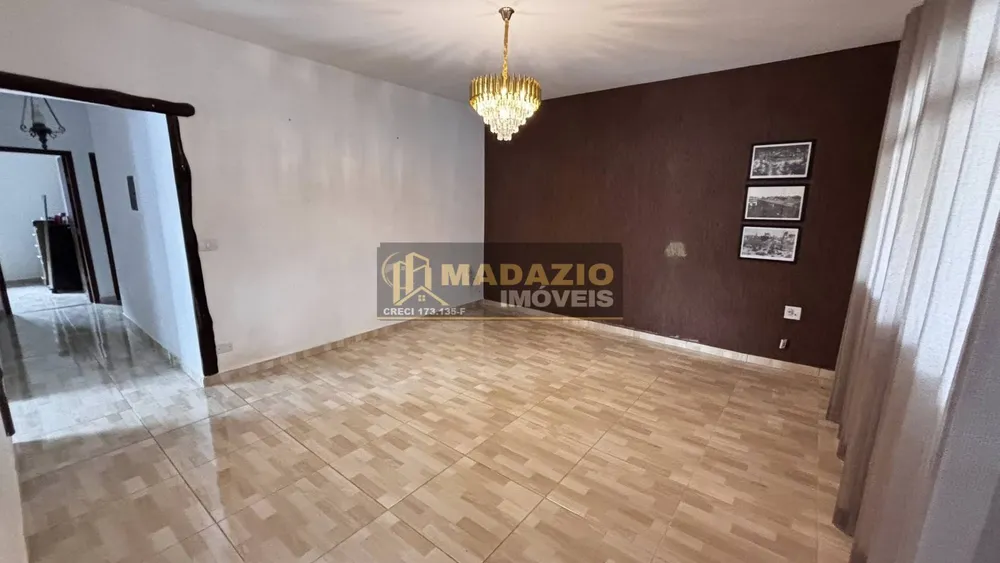 Casa, 5 quartos, 182 m² - Foto 3