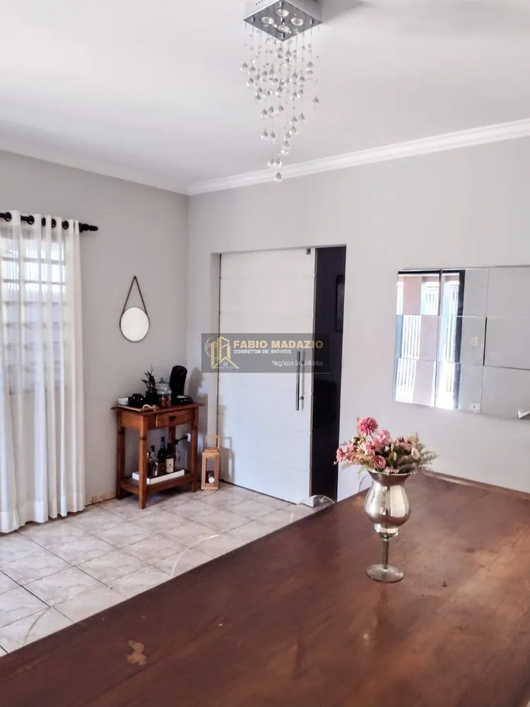 Casa, 3 quartos, 270 m² - Foto 1
