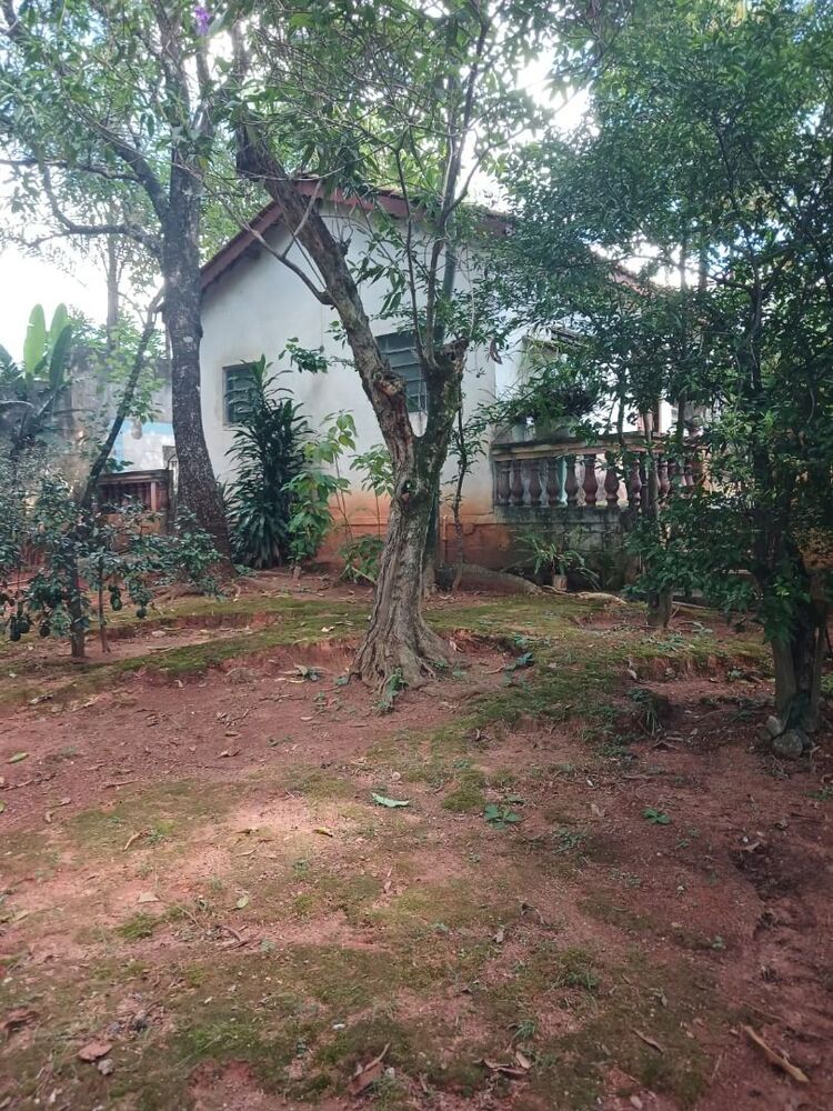 Chácara à venda com 2 quartos, 60m² - Foto 12