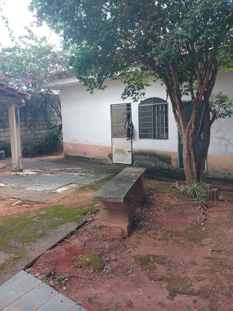 Chácara à venda com 2 quartos, 60m² - Foto 10
