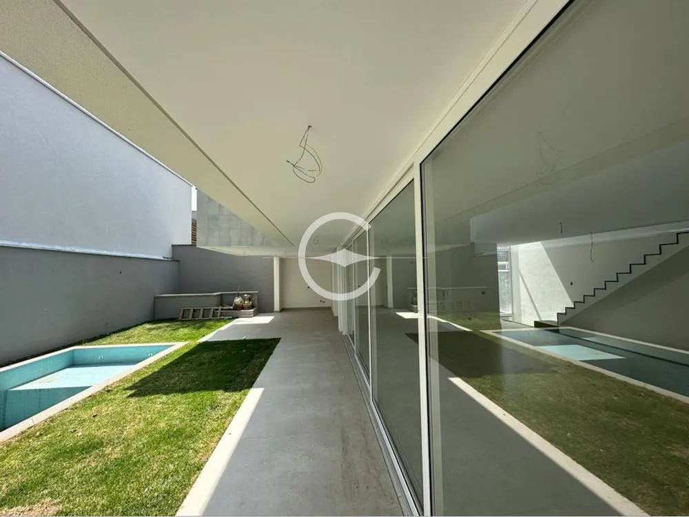 Casa, 4 quartos, 450 m² - Foto 1
