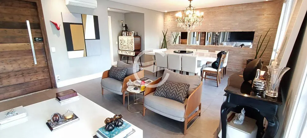 Apartamento, 4 quartos, 223 m² - Foto 1