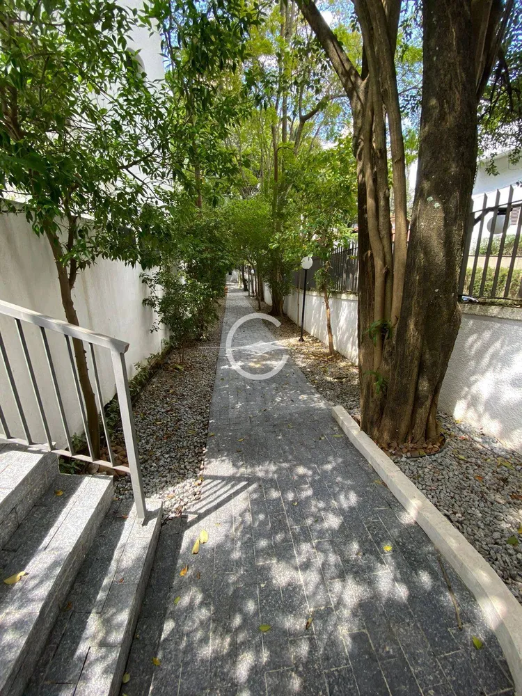 Apartamento, 4 quartos, 211 m² - Foto 1