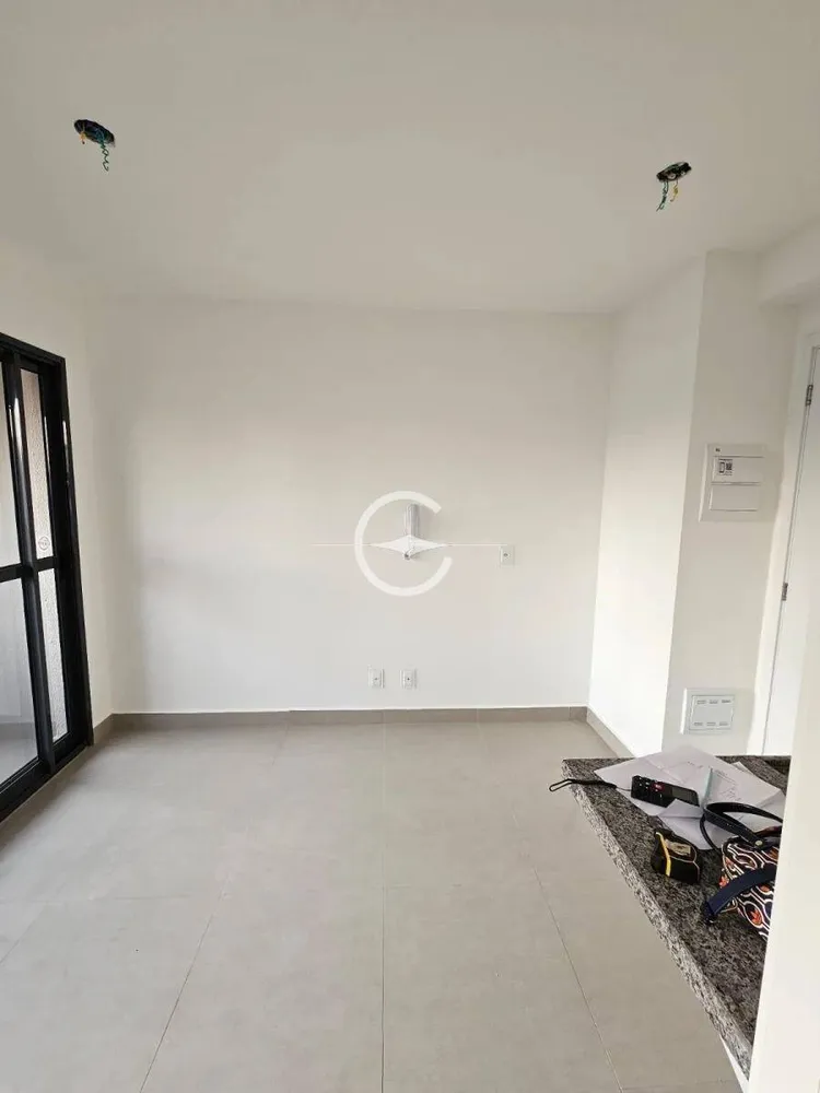 Apartamento, 1 quarto, 27 m² - Foto 1