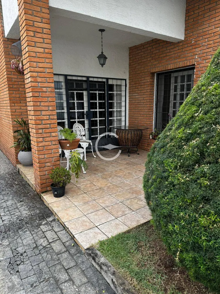 Casa, 4 quartos, 600 m² - Foto 1