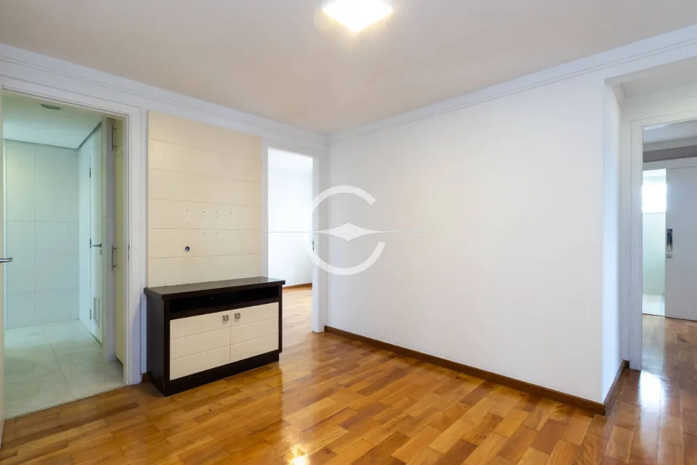 Apartamento, 3 quartos, 198 m² - Foto 3
