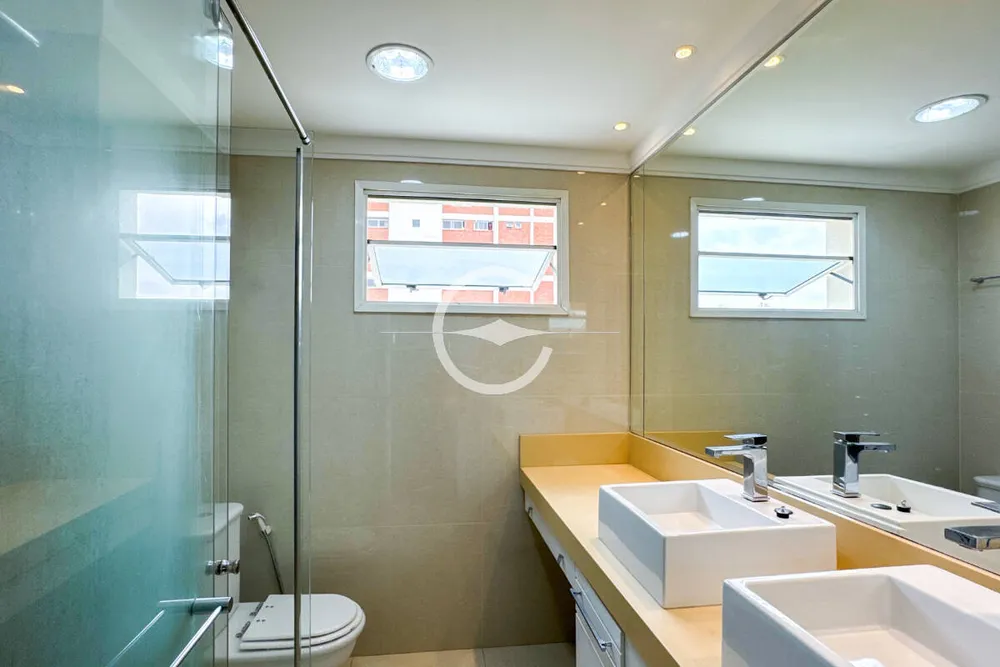 Apartamento, 3 quartos, 198 m² - Foto 4