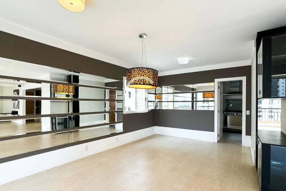 Apartamento, 3 quartos, 198 m² - Foto 1