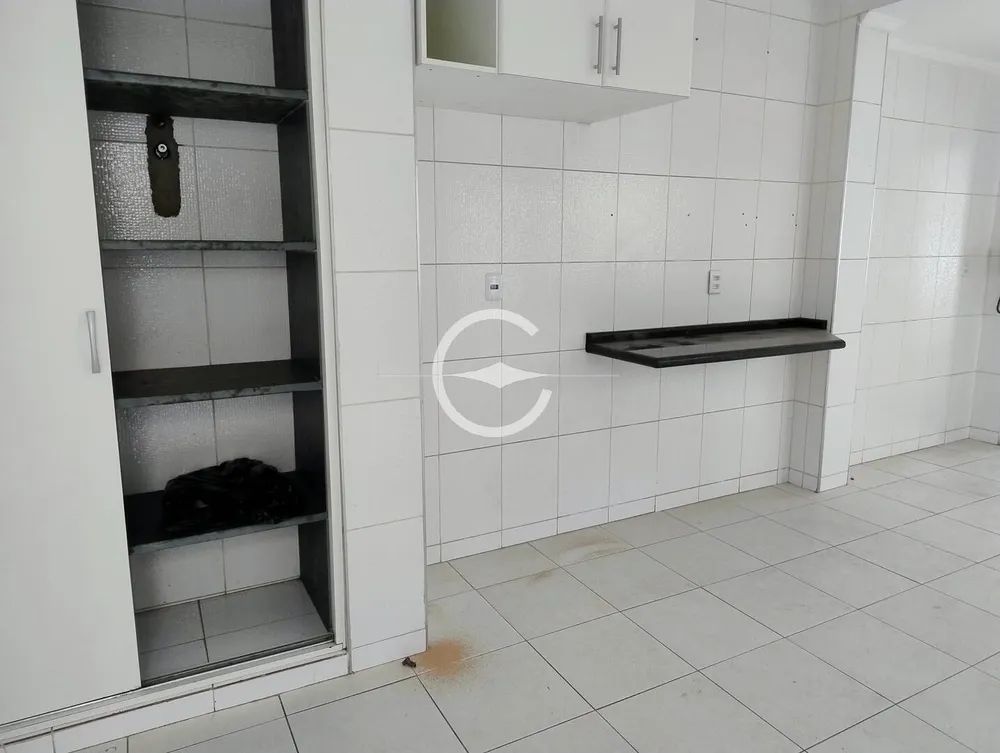Casa, 4 quartos, 131 m² - Foto 1