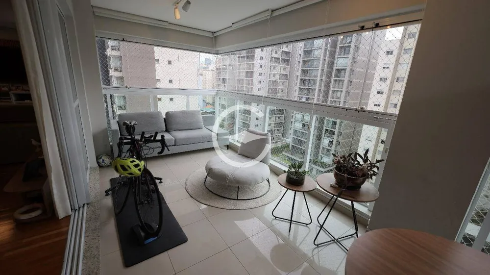 Apartamento, 4 quartos, 210 m² - Foto 1